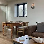 1 Bed In Penrith Oc-94068 펜션