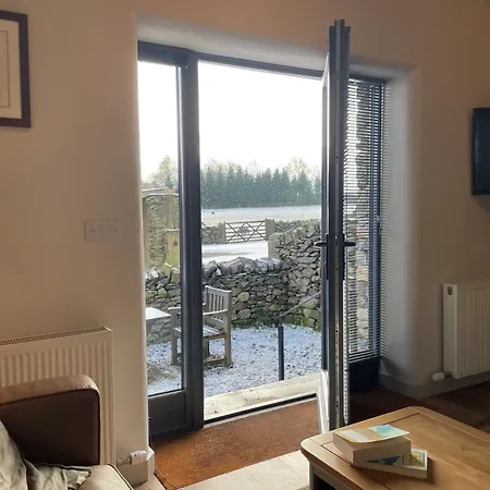 1 Bed In Ullswater 94068 *