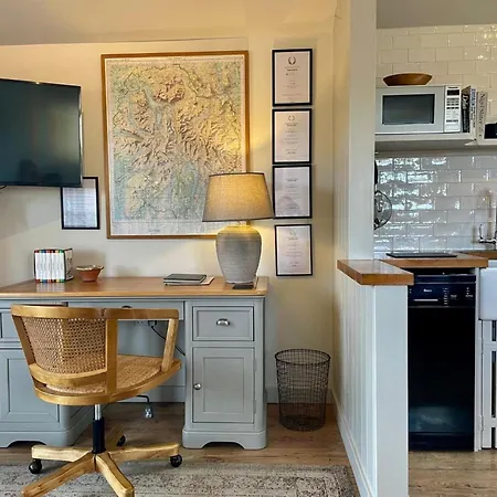 1 Bed In Penrith Oc-94068